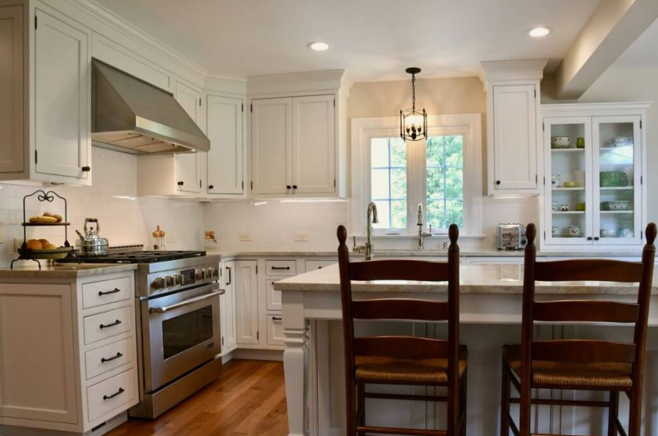 How a Kitchen Remodel Can Improve the Look of Your Home